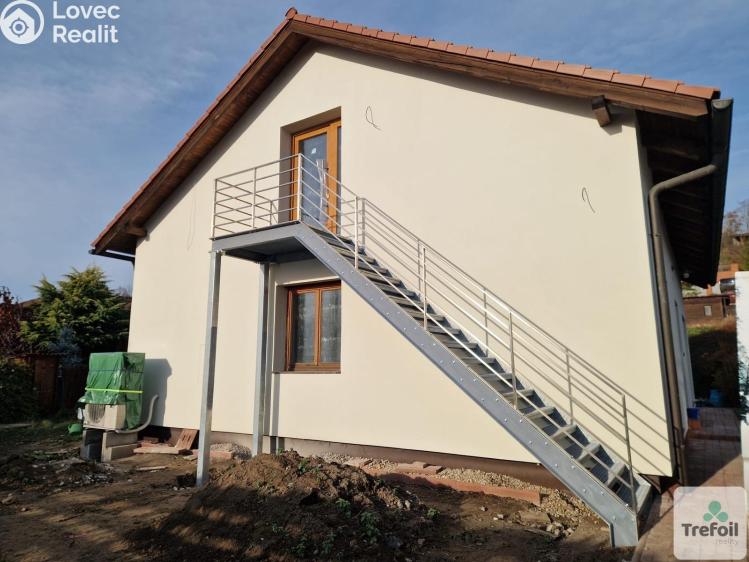 Pronájem bytu 3+KK Kly č. 2