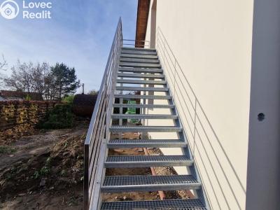 Pronájem bytu 3+KK Kly č. 3