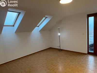 Pronájem bytu 3+KK Kly č. 5