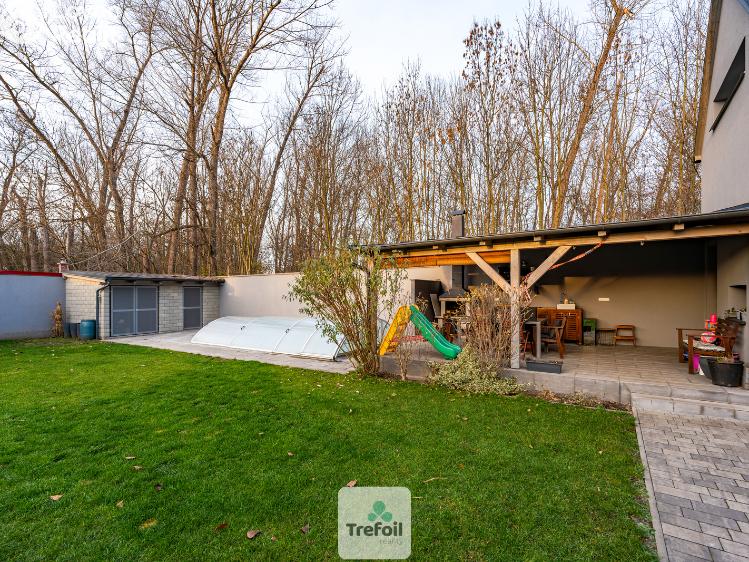 Продажа семейного дома Neratovice, Za Lesem č. 5