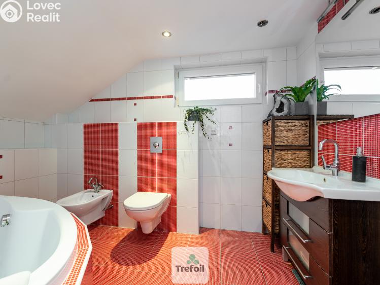 Продажа семейного дома Neratovice, Za Lesem č. 21