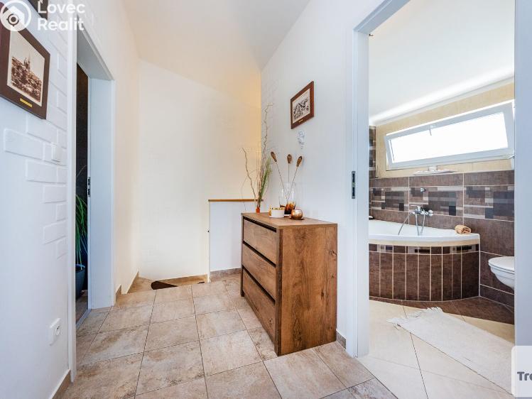 Продажа семейного дома Nehvizdy, Ořechová 930 č. 7