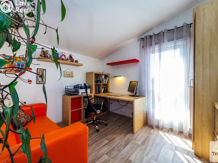 Продажа семейного дома Nehvizdy, Ořechová 930 č. 12