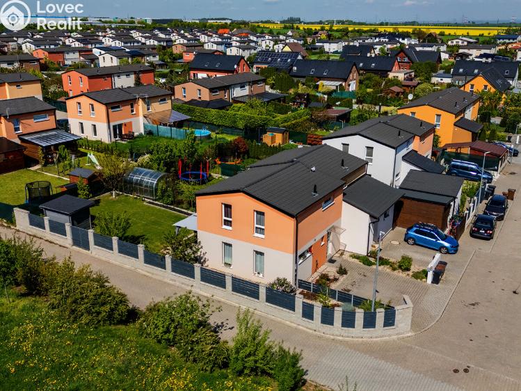 Продажа семейного дома Nehvizdy, Ořechová 930 č. 31