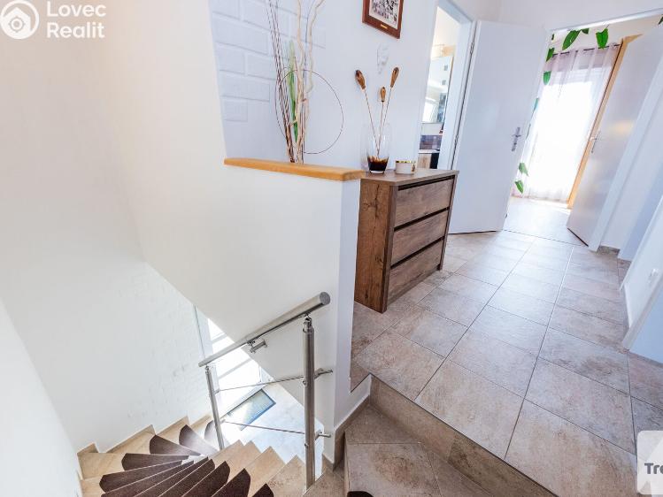 Продажа семейного дома Nehvizdy, Ořechová 930 č. 38