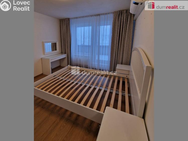 Pronájem bytu 2+KK Praha 14, U Hostavického potoka č. 7