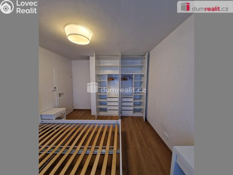 Pronájem bytu 2+KK Praha 14, U Hostavického potoka č. 8