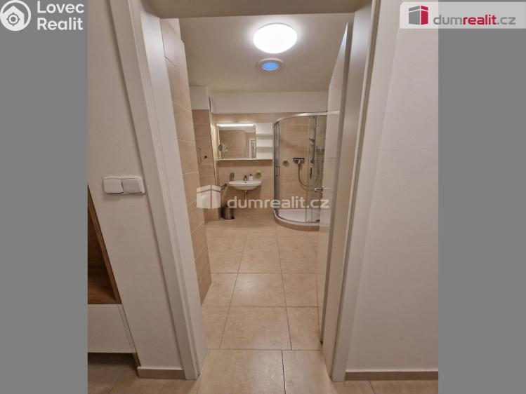 Pronájem bytu 2+KK Praha 14, U Hostavického potoka č. 18