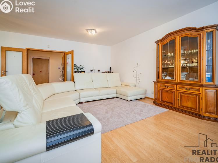 Sale apartment 4+KK Praha, Raichlova č. 5