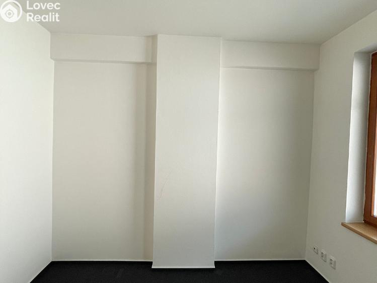 Pronájem kanceláře Velké Meziříčí, Pod Hradbami č. 7