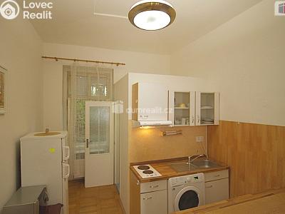 Prodej bytu 1+1 Praha 2, Jana Masaryka č. 4