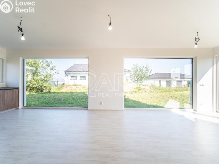 Продажа семейного дома Sibřina, Žitná 621 č. 7