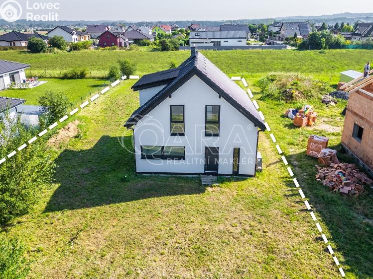 Продажа семейного дома Sibřina, Žitná 621 č. 32