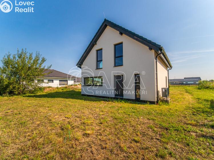 Продажа семейного дома Sibřina, Žitná 621 č. 34