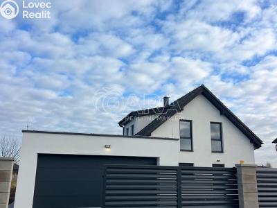 Продажа семейного дома Sibřina, Žitná 621 č. 1