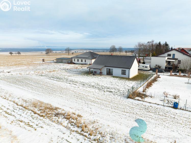 Продажа семейного дома Želeč č. 28