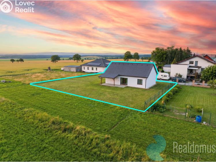 Продаж сімейного будинку Želeč č. 1