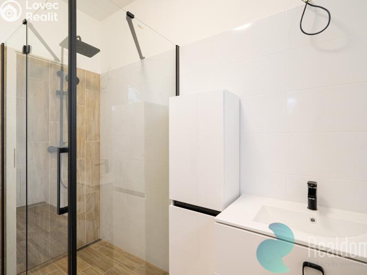 Продаж сімейного будинку Želeč č. 8