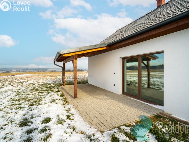 Продаж сімейного будинку Želeč č. 26