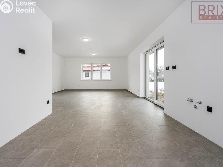 Продаж сімейного будинку Keblov č. 7