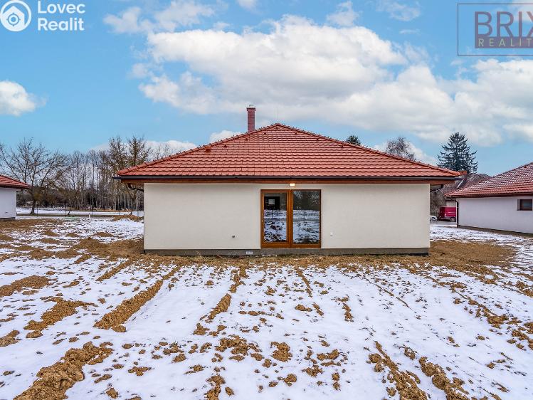 Продаж сімейного будинку Keblov č. 10