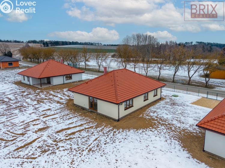 Продаж сімейного будинку Keblov č. 25