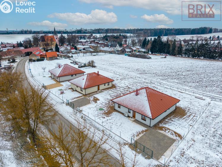 Продаж сімейного будинку Keblov č. 26