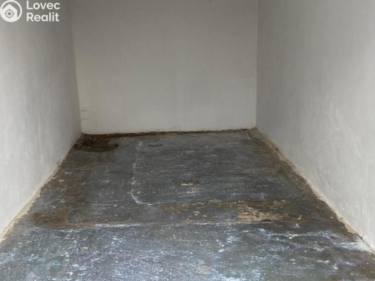 Pronájem garáže Praha, Generála Píky č. 4