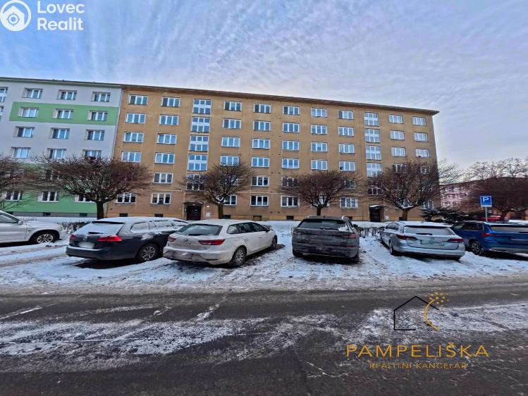 Rent apartment 2+1 Ostrava, Španielova č. 14