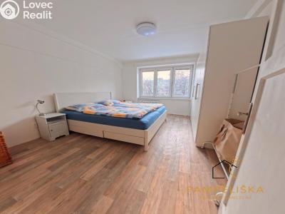 Rent apartment 2+1 Ostrava, Španielova č. 4