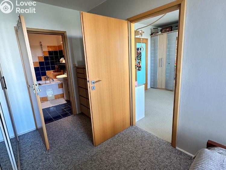 Sale apartment 3+1 Pardubice, kpt. Bartoše č. 11