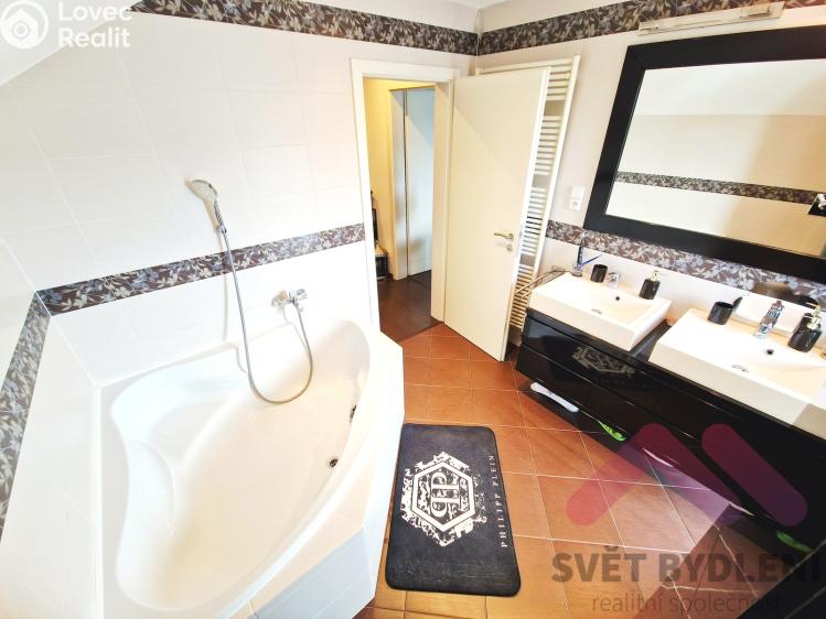 Продажа семейного дома Praha, Lutínská č. 3