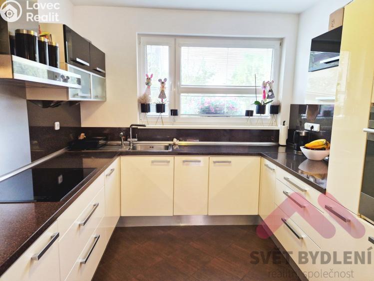 Продажа семейного дома Praha, Lutínská č. 6