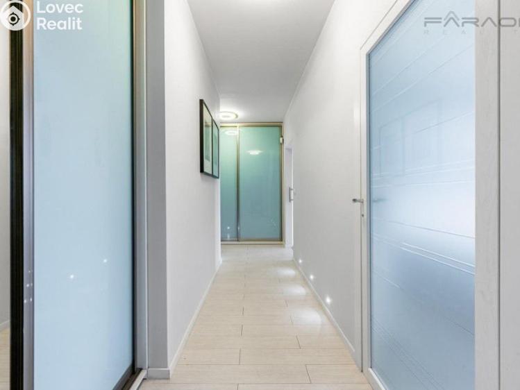 Pronájem bytu 3+KK Praha, Generála Šišky č. 14