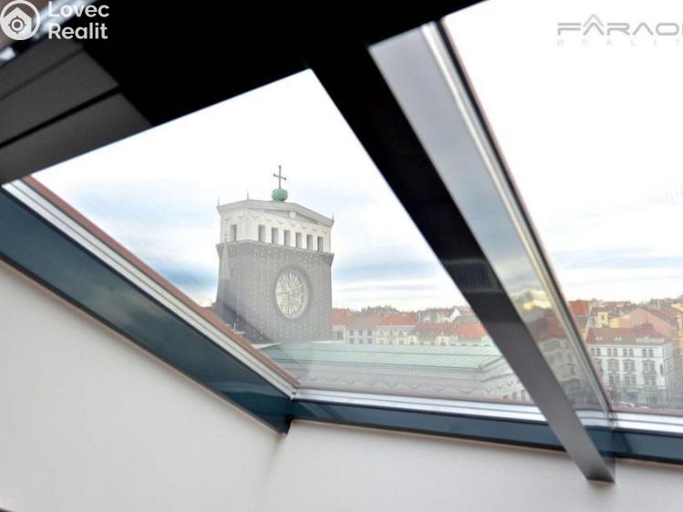 Prodej bytu 1+KK Praha, Laubova č. 1