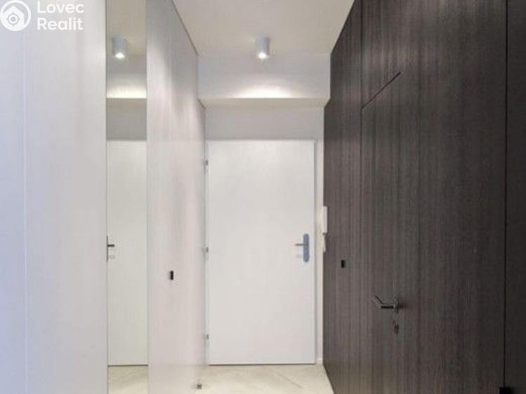 Prodej bytu 1+KK Praha, Laubova č. 15