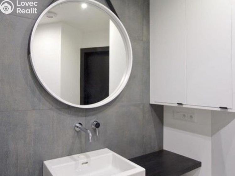 Prodej bytu 1+KK Praha, Laubova č. 13