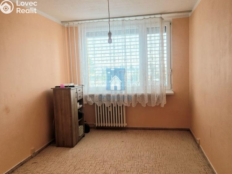 Pronájem bytu 4+1 Praha, Chalabalova č. 11