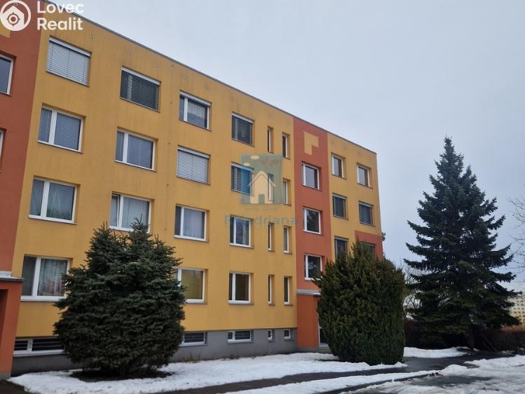 Pronájem bytu 4+1 Praha, Chalabalova č. 24
