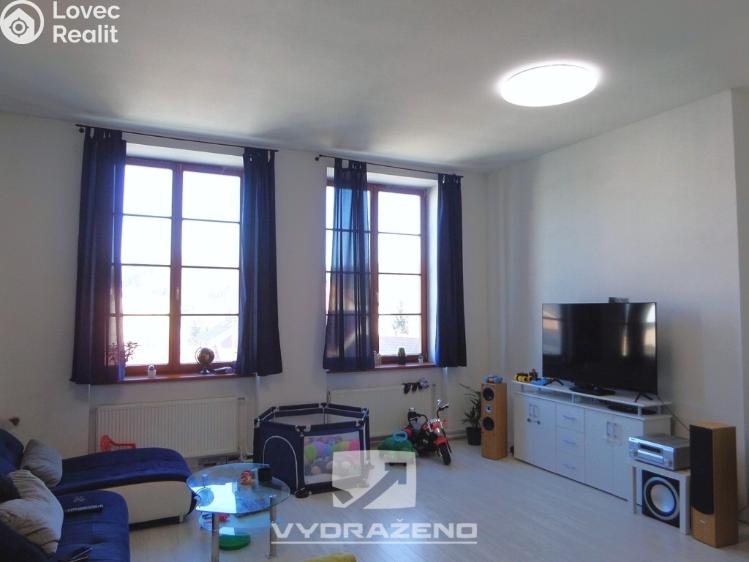 Продажа семейного дома Dolní Kounice, Hlavní č. 10