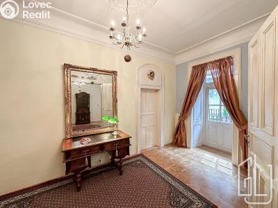 Pronájem bytu 4+1 Praha, Všehrdova č. 5