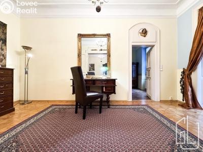 Pronájem bytu 4+1 Praha, Všehrdova č. 3