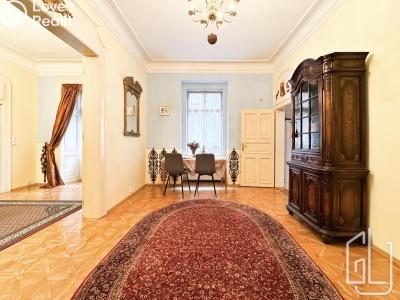 Pronájem bytu 4+1 Praha, Všehrdova č. 5