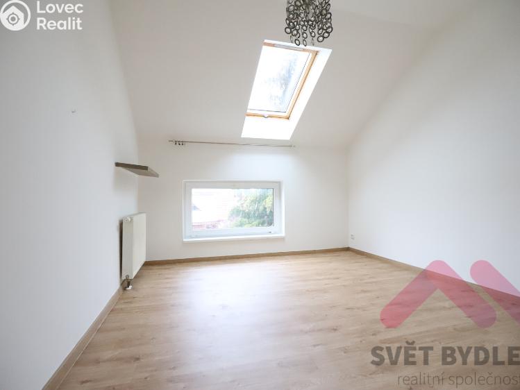 Pronájem rodinného domu Vestec, Na Suchých 218 č. 17