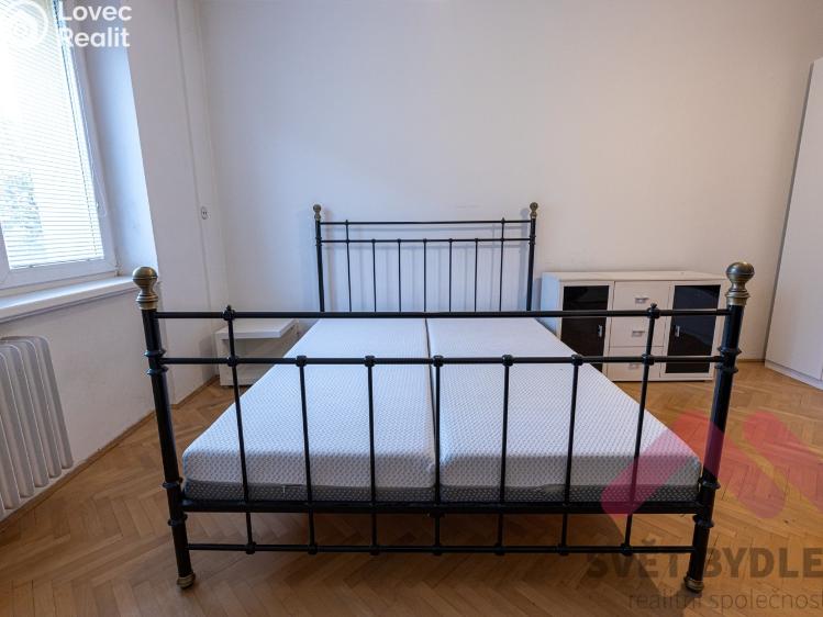 Pronájem bytu 1+1 Praha, Na Chodovci 2723/58 č. 3