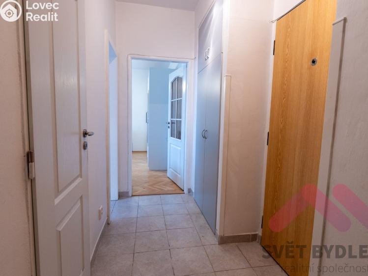 Pronájem bytu 1+1 Praha, Na Chodovci 2723/58 č. 10