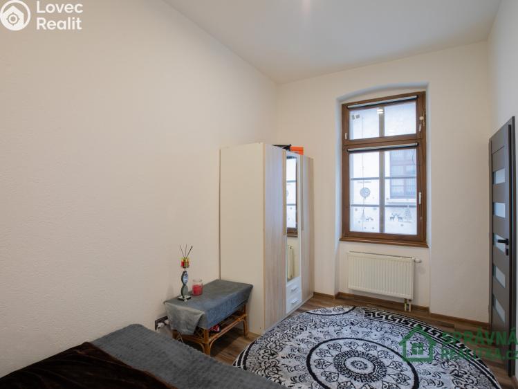 Prodej atypického bytu Plzeň, Veleslavínova č. 7