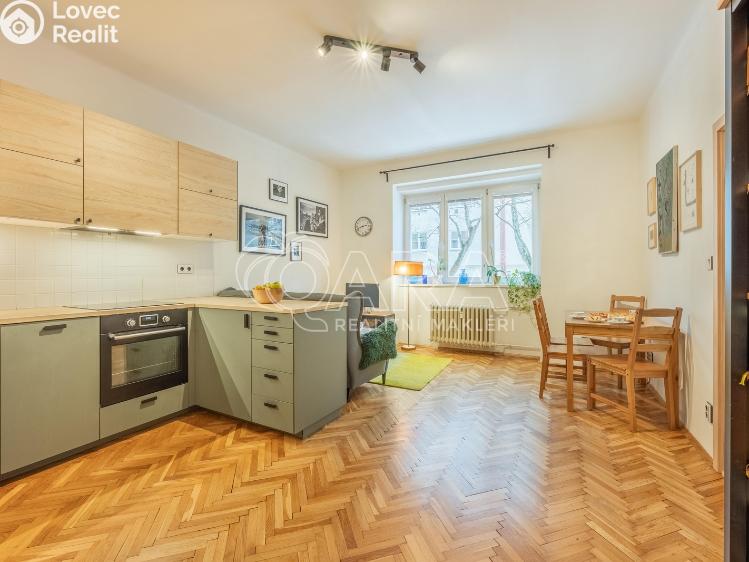 Продажа квартиры 3+KK Praha, Strážní 2390/6 č. 1