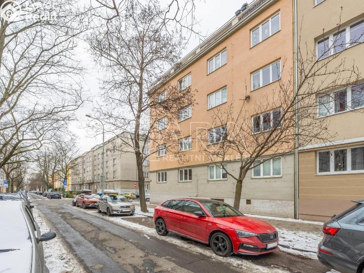 Prodej bytu 3+KK Praha, Strážní 2390/6 č. 30