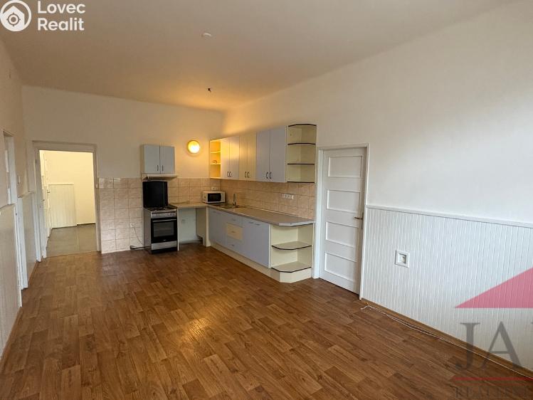 Pronájem bytu 3+KK Sušice, Americké armády 82 č. 14